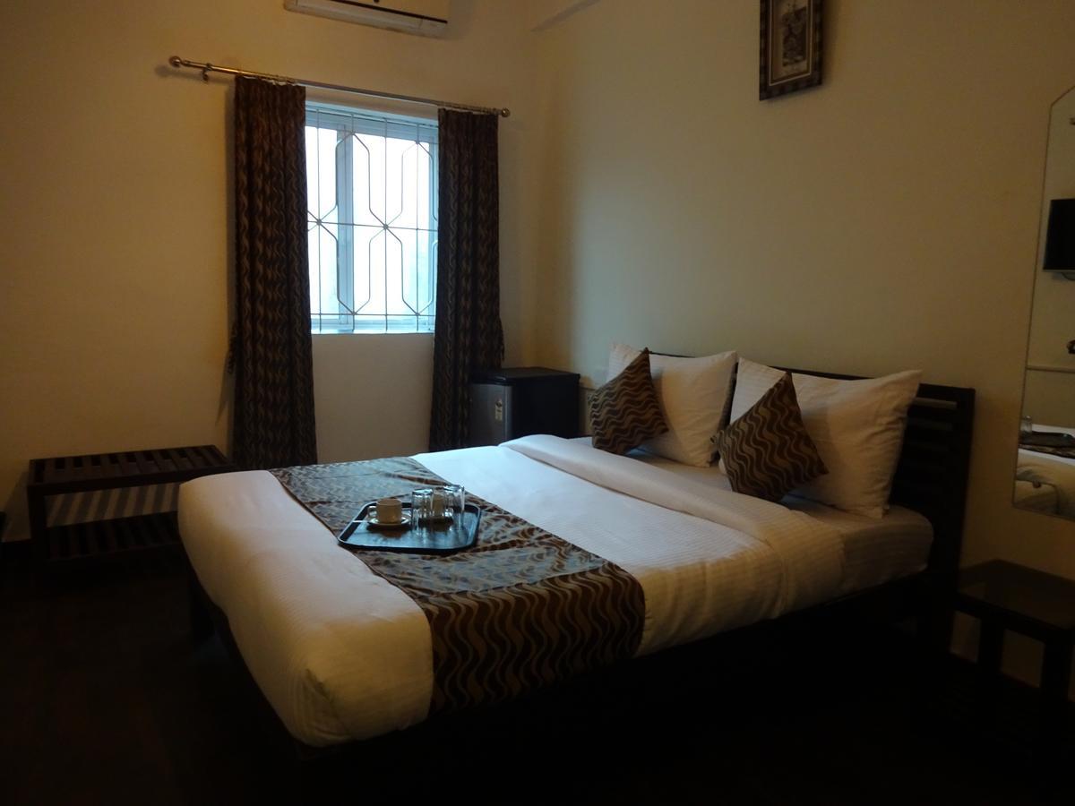 Hotel Sai Бага Екстер'єр фото